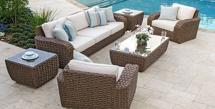 Outdoor-Sofas-Are-Perfect-for-Every-Outdoor-Space
