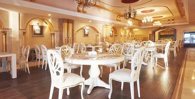 Restaurant-Sofa-Re-Upholstery-in-Dubai-Refresh-Your-Seating-and-Interior