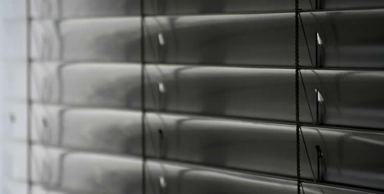 blinds installation
